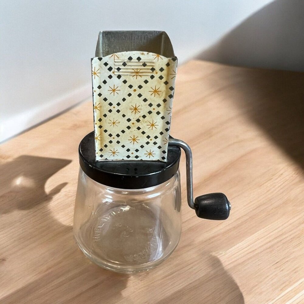 Vintage Androck #49/1 Nut Grinder Metal with Glass Jar &‎ Handle Made in U.S.A.